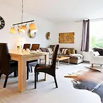 Haus Frauenpreiss F502 * 库克斯港